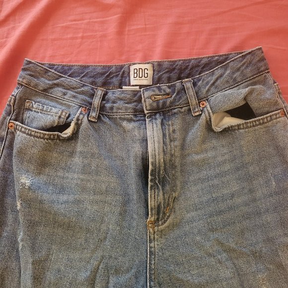 Urban Outfitter's BDG Mom Jeans - Picture 1 of 3
